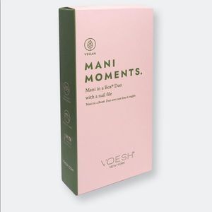 Voesh Mani Moments | Manicure in a Box Duo with Nail File 💅